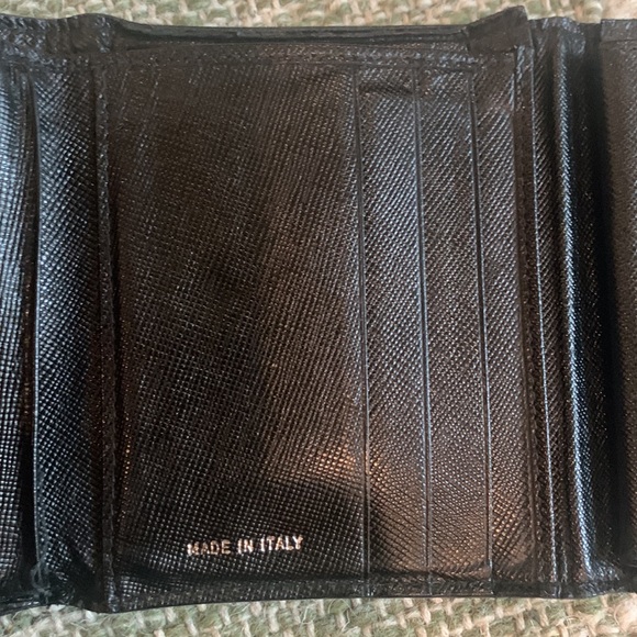 PRADA Vintage Trifold Wallet-100% Authentic - Picture 8 of 12